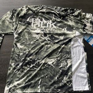 Huk Fishing Shirt Mossy Oak Collab